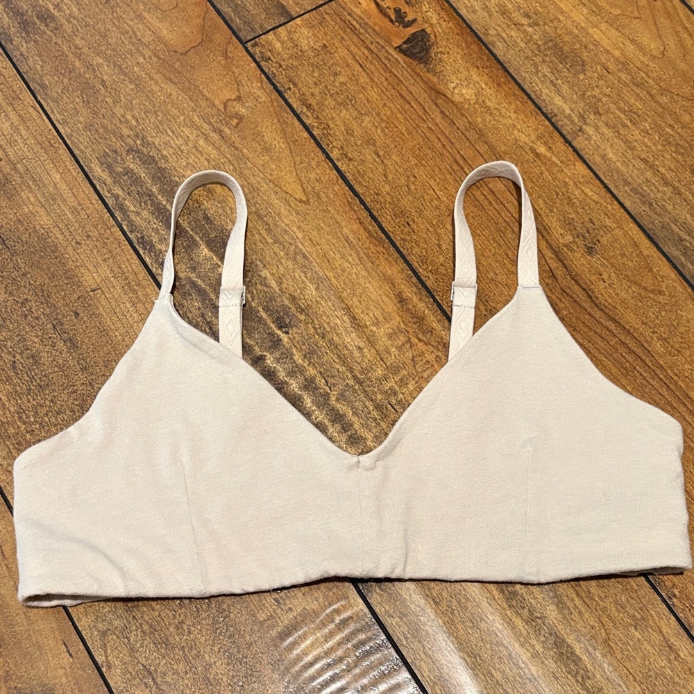 Paka Essential Triangle Bralette